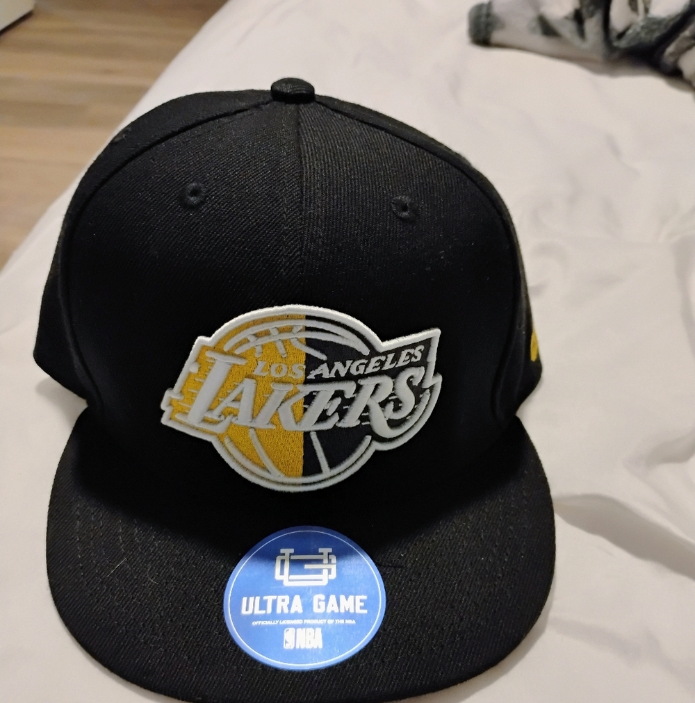 Ultra Game Black Los Angeles Lakers Hat